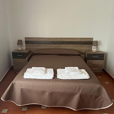 Duplex En San Bartolome De La Torreヴィラ エクステリア 写真